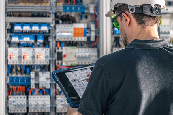 Schaltschrank Elektrotechnik Schaltschrank Elektrotechnik